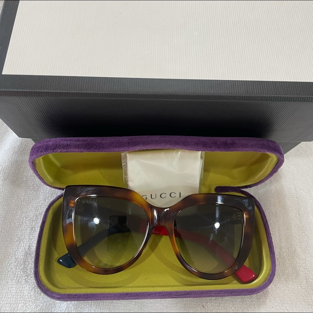 Gucci Sunglasses